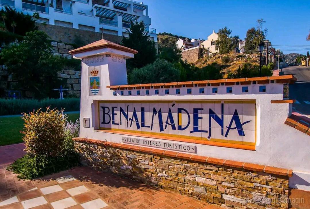 Benalbeach Estudio Premium เบนัลมาเดนา ภายนอก รูปภาพ