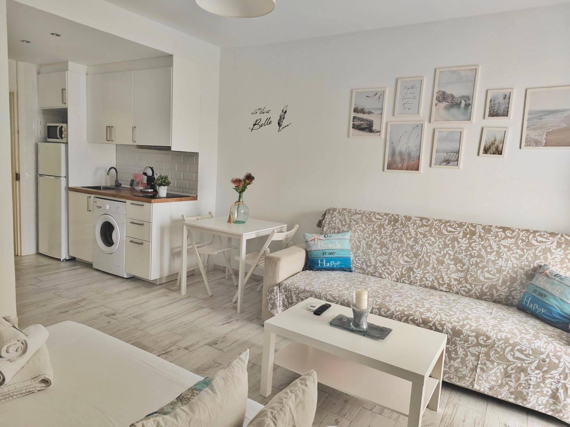Benalbeach Estudio Premium เบนัลมาเดนา ภายนอก รูปภาพ